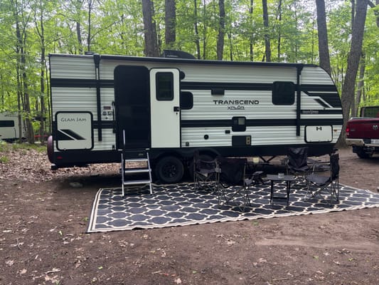 DJs Glam Jam GrandDesign Transcend TR22RBX-2025 Travel Trailer