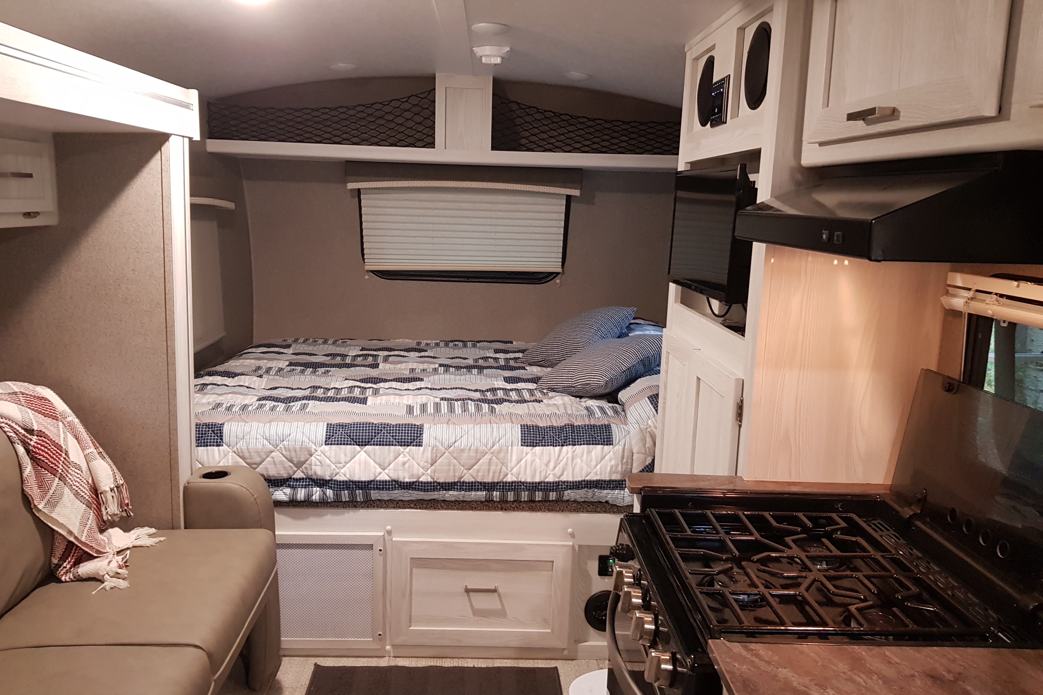 Kootenay RnR for Two. GeoPro G19FBS. Lake Windermere, BC. Local delivery only.  