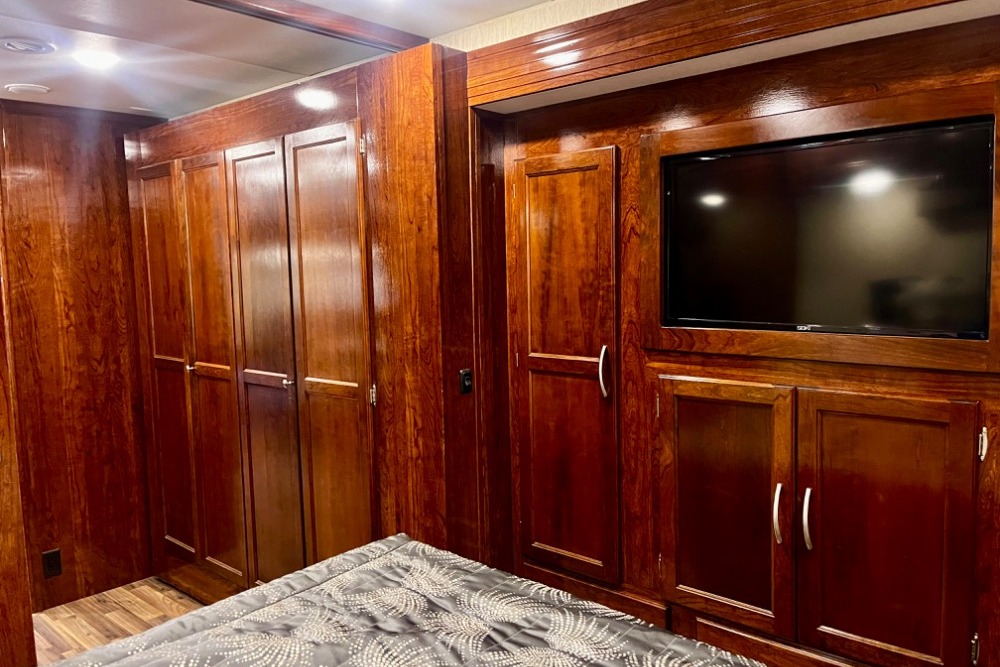 2018 Coachmen Mirada 35BH Luxury Class A RV