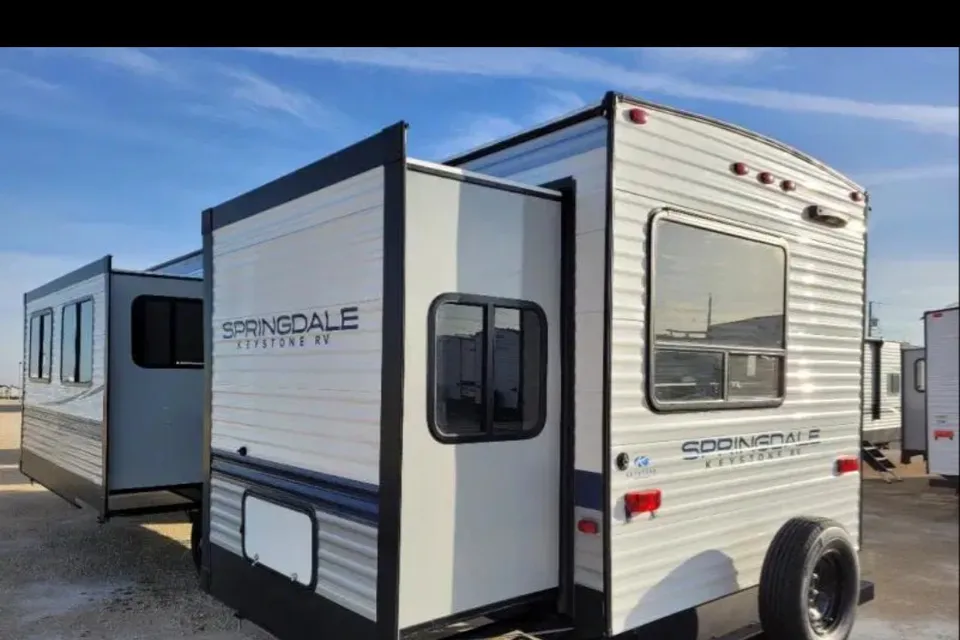 Keystone Springdale 38"
