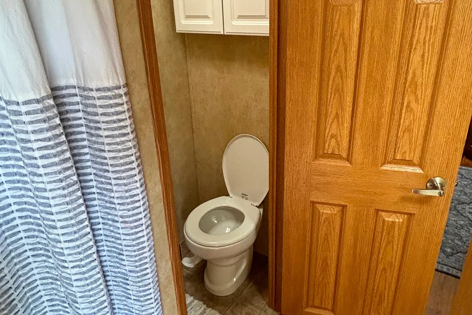 Barnsy’s Backcountry Bunkhouse
