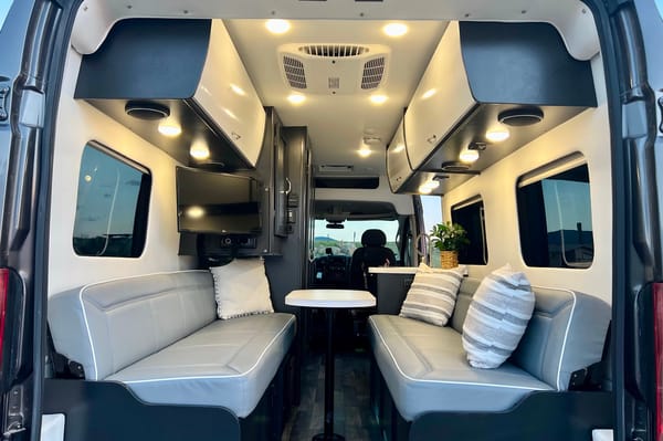 2020 REGENCY National Traveler aka GENESIS