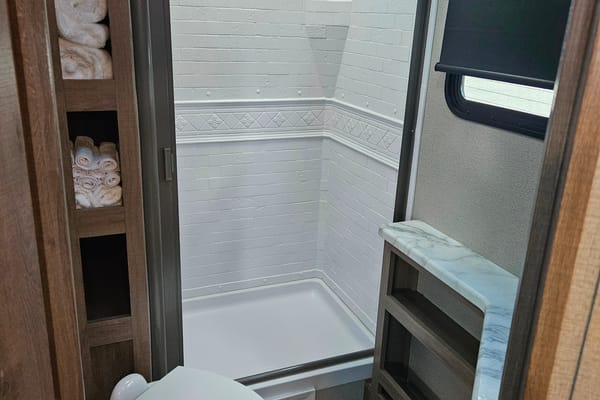 Delivery Only-Grand Design 21BHE Travel Trailer