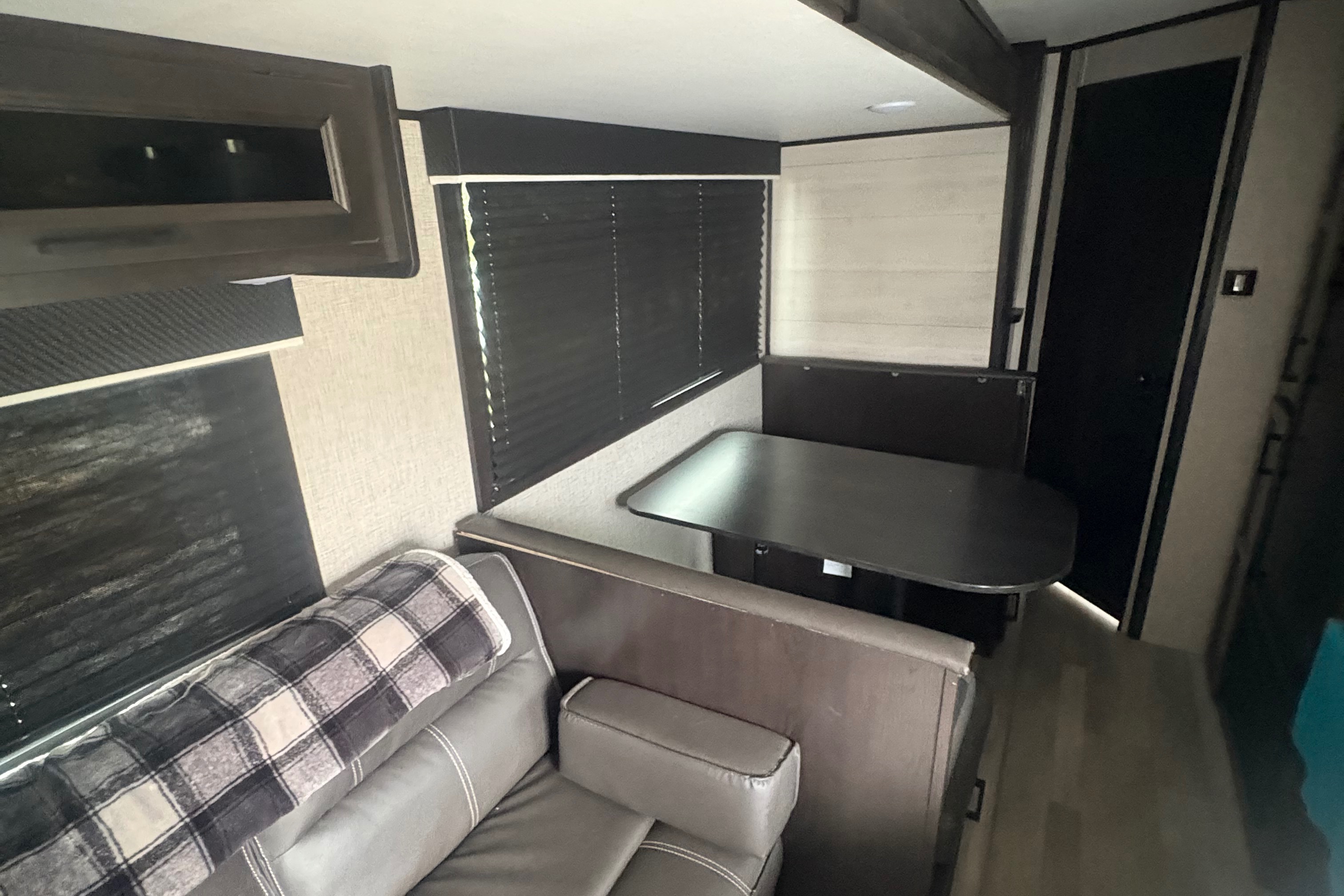 John's Jayco 265rls Travel Trailer