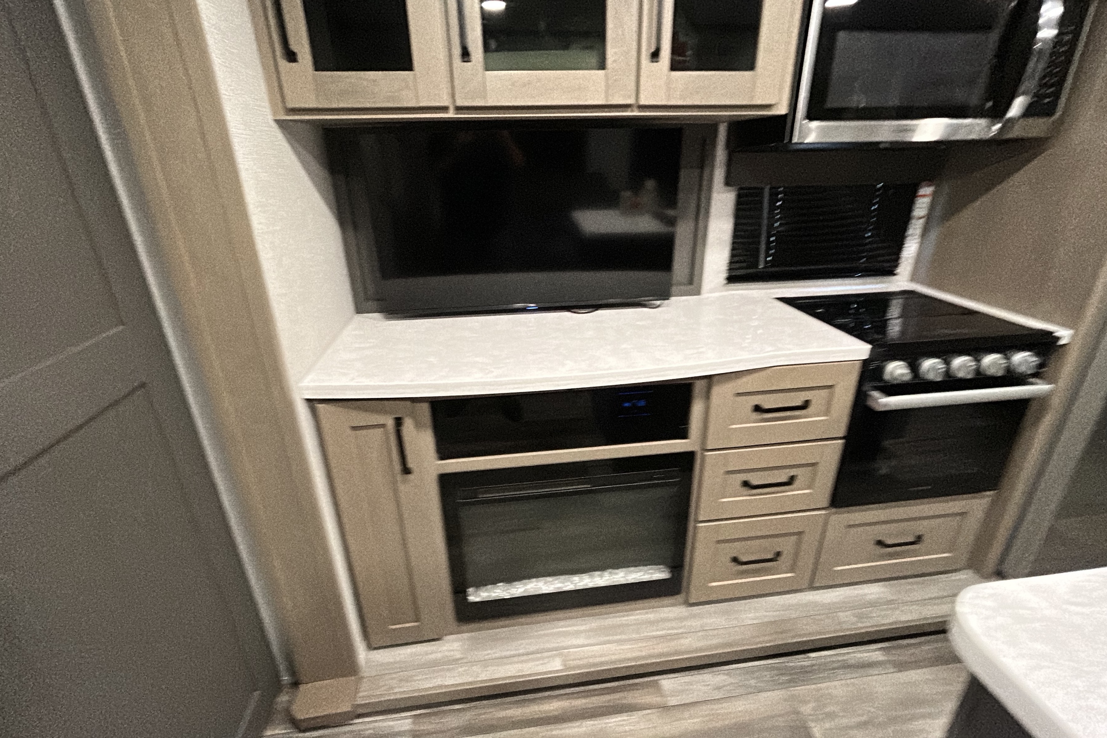 Parker’s RV: 2024 Grand Design 312BHTS Bunk House and Triple Slide