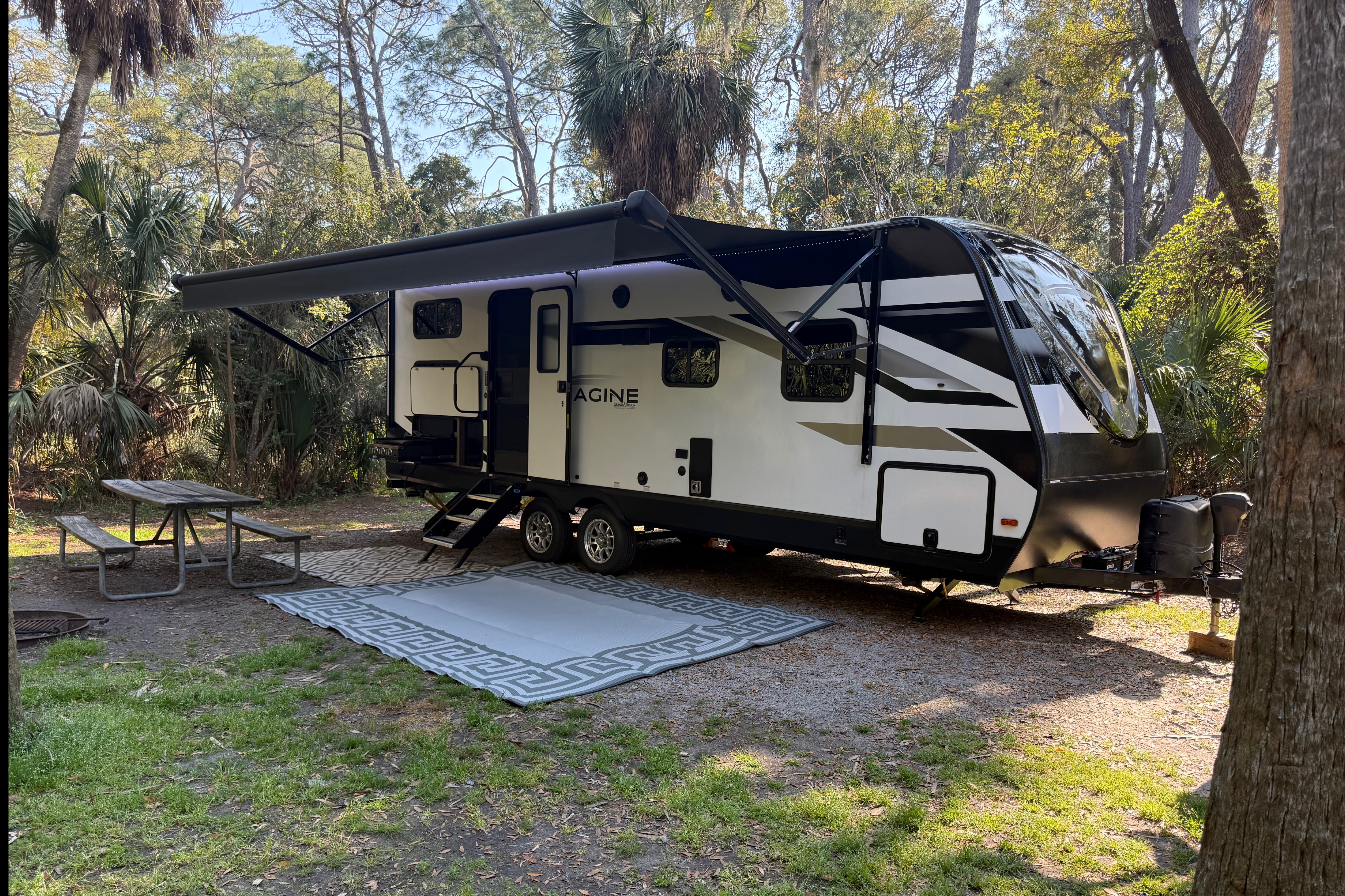 David's Grand Design Imagine 2400bh Travel Trailer