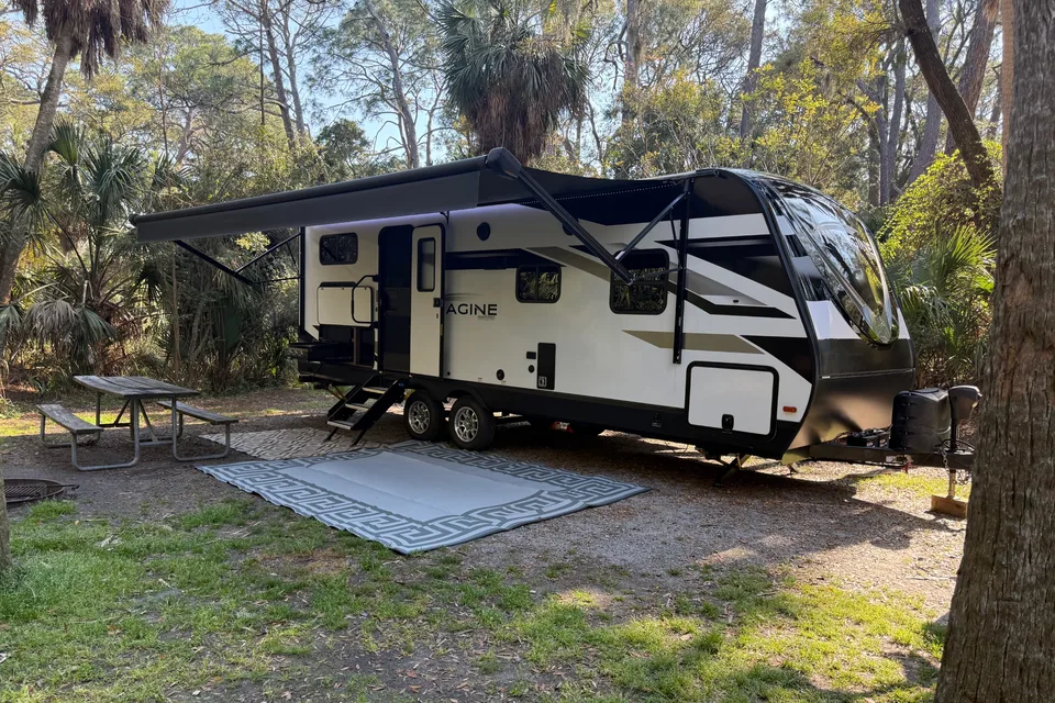 David's Grand Design Imagine 2400bh Travel Trailer