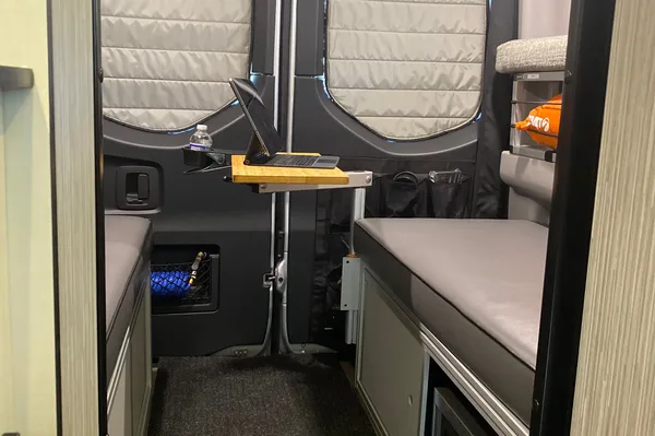 Unleash Your Inner Adventurer with Van Gogh: The Ultimate 4x4 Winnebago Revel Glampervan Experience!