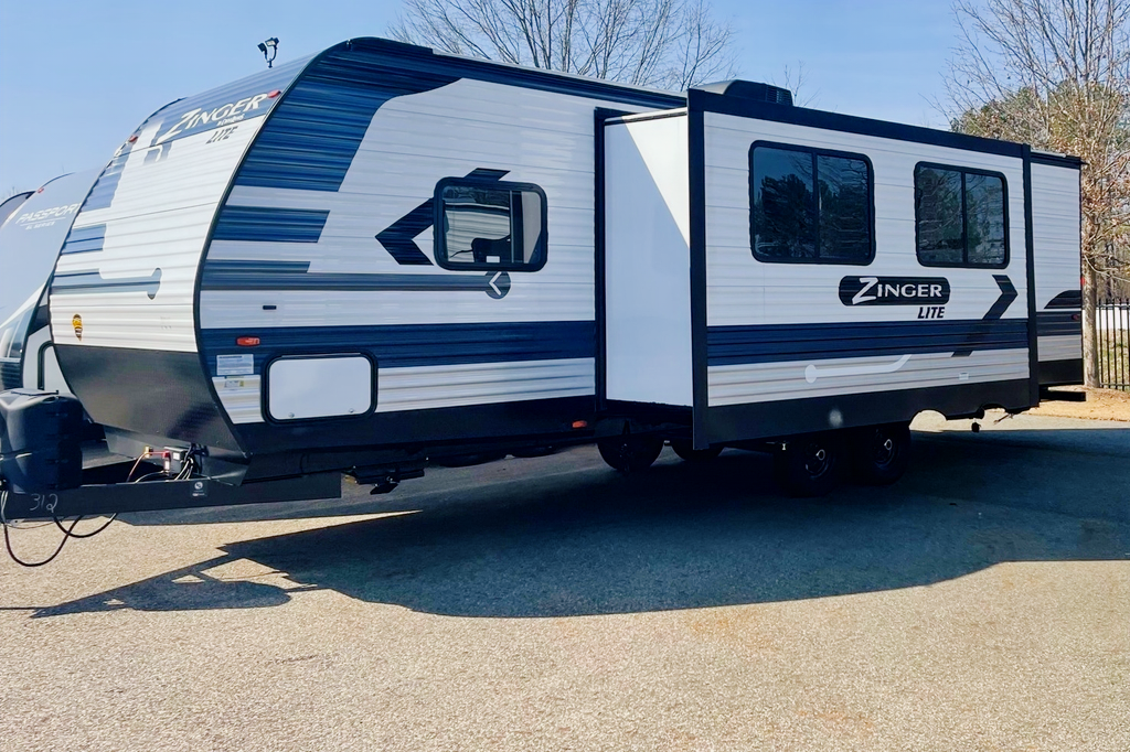 Zinger Crossroads Lite Travel Trailer