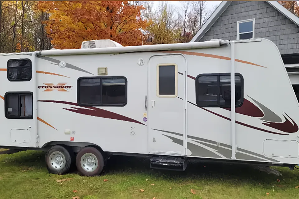 Kristin's Trail-Lite Crossover Travel Trailer