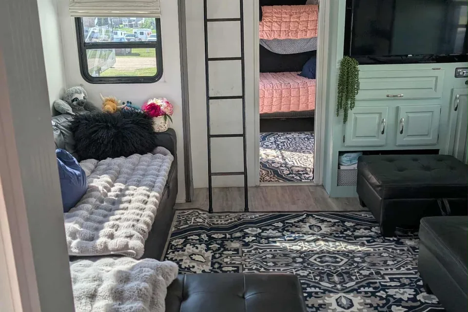 Leikan Farm’s Sportsman Toy hauler Fifth Wheel