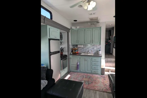 Leikan Farm’s Sportsman Toy hauler Fifth Wheel