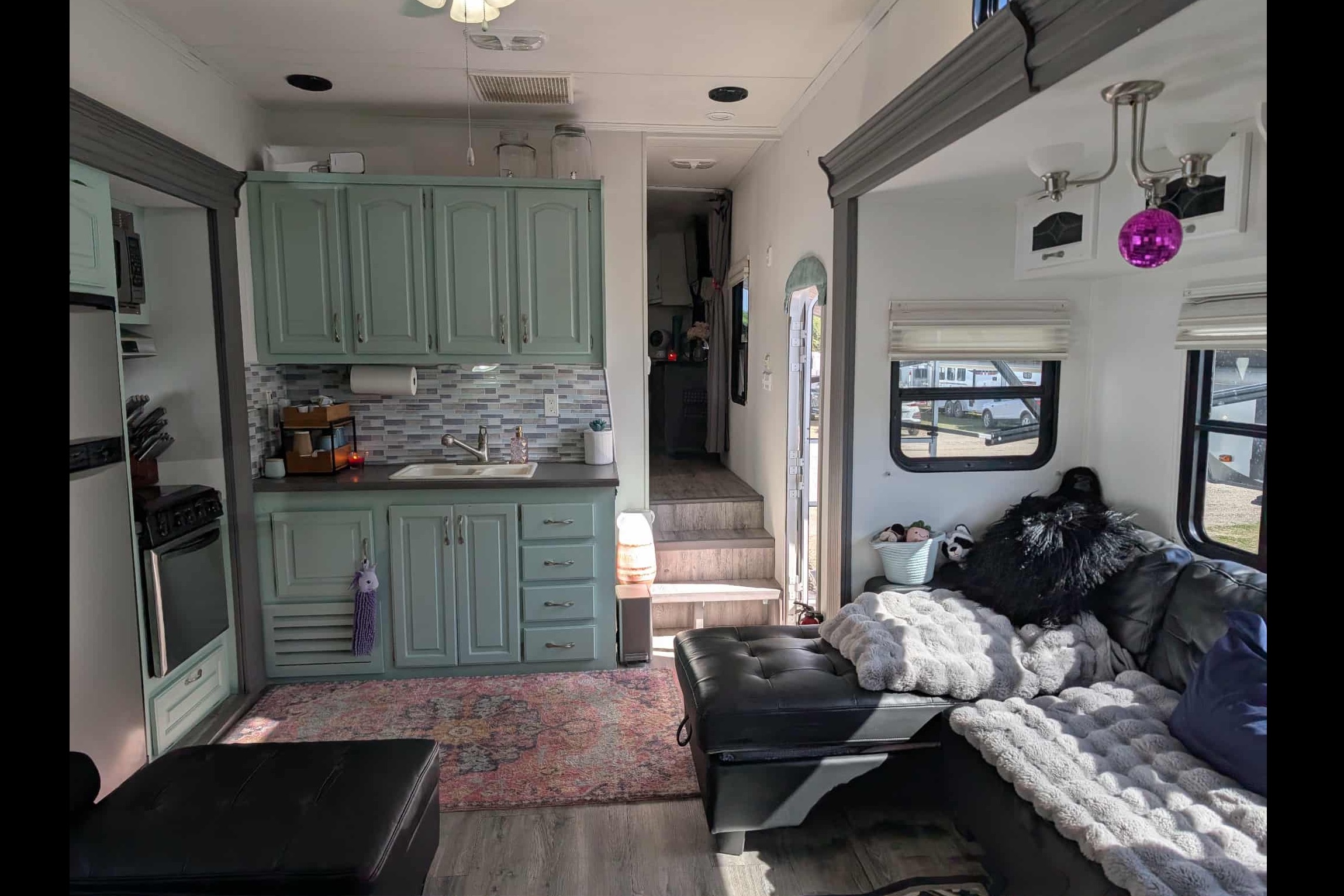 Leikan Farm’s Sportsman Toy hauler Fifth Wheel