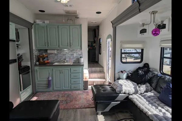 Leikan Farm’s Sportsman Toy hauler Fifth Wheel