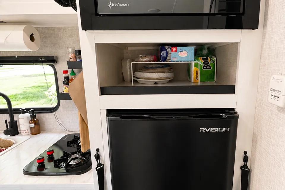21ft Jayco · Brand New · Easy tow or Delivery · Fully Stocked · New Bed