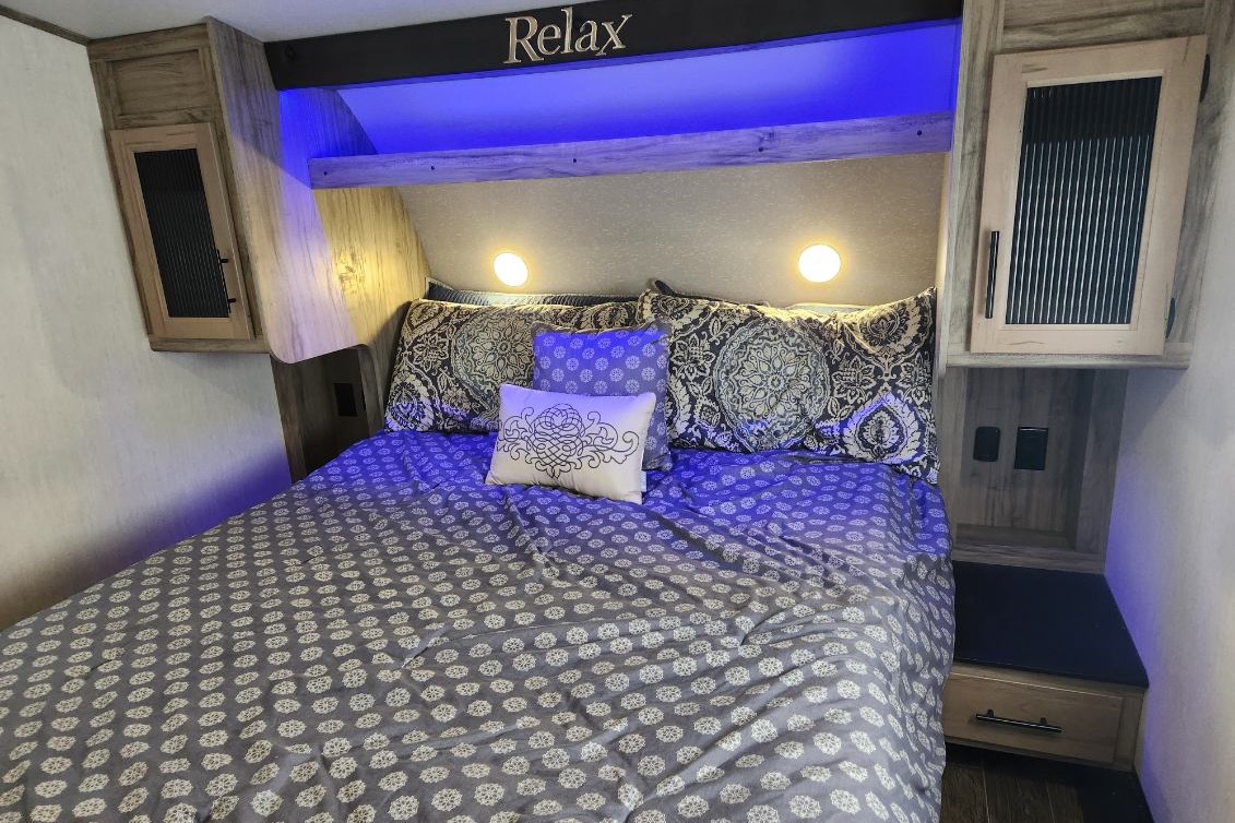 Robby's Forest River 321Bh Fifth Wheel