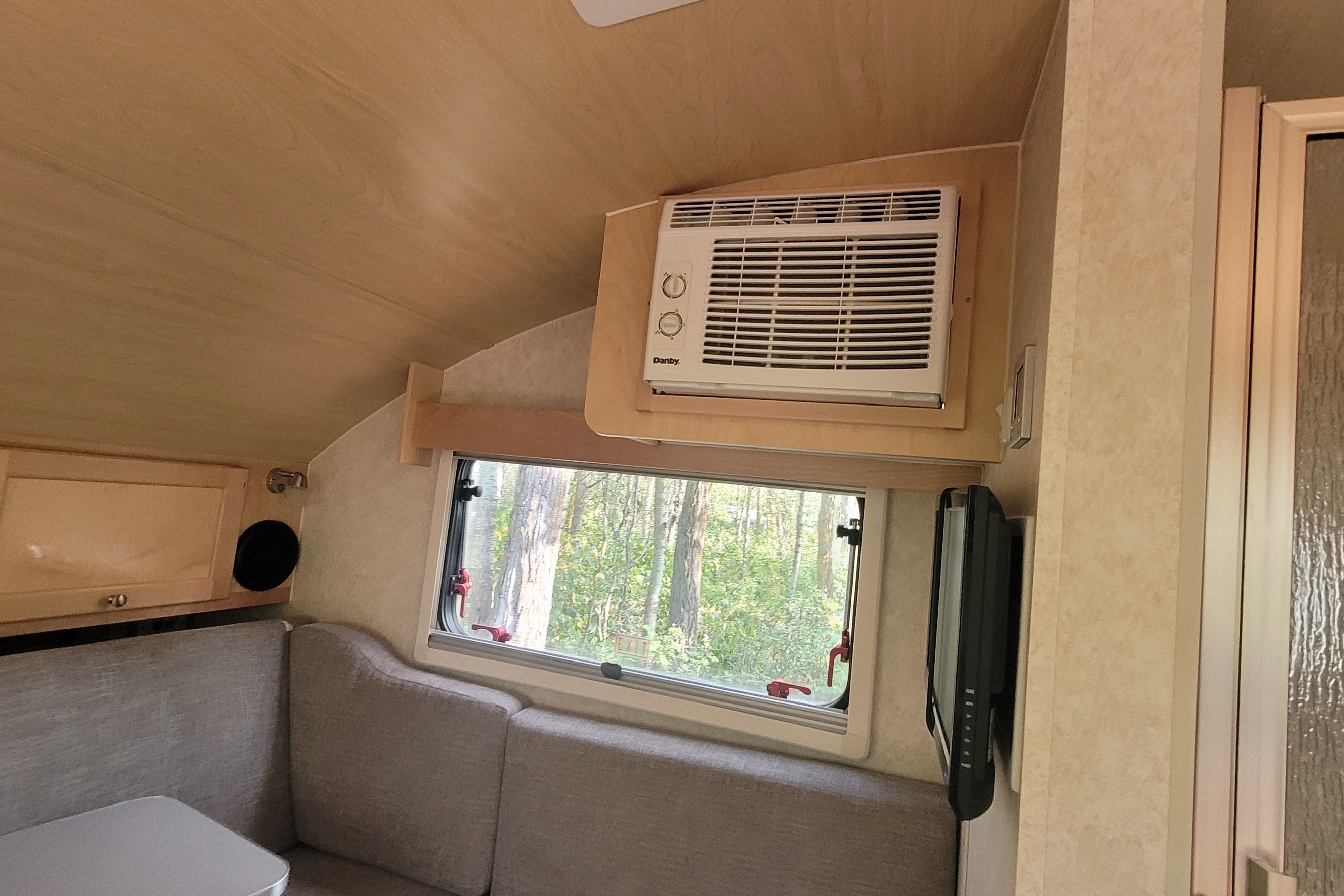 Boondock320S Micro Trailer