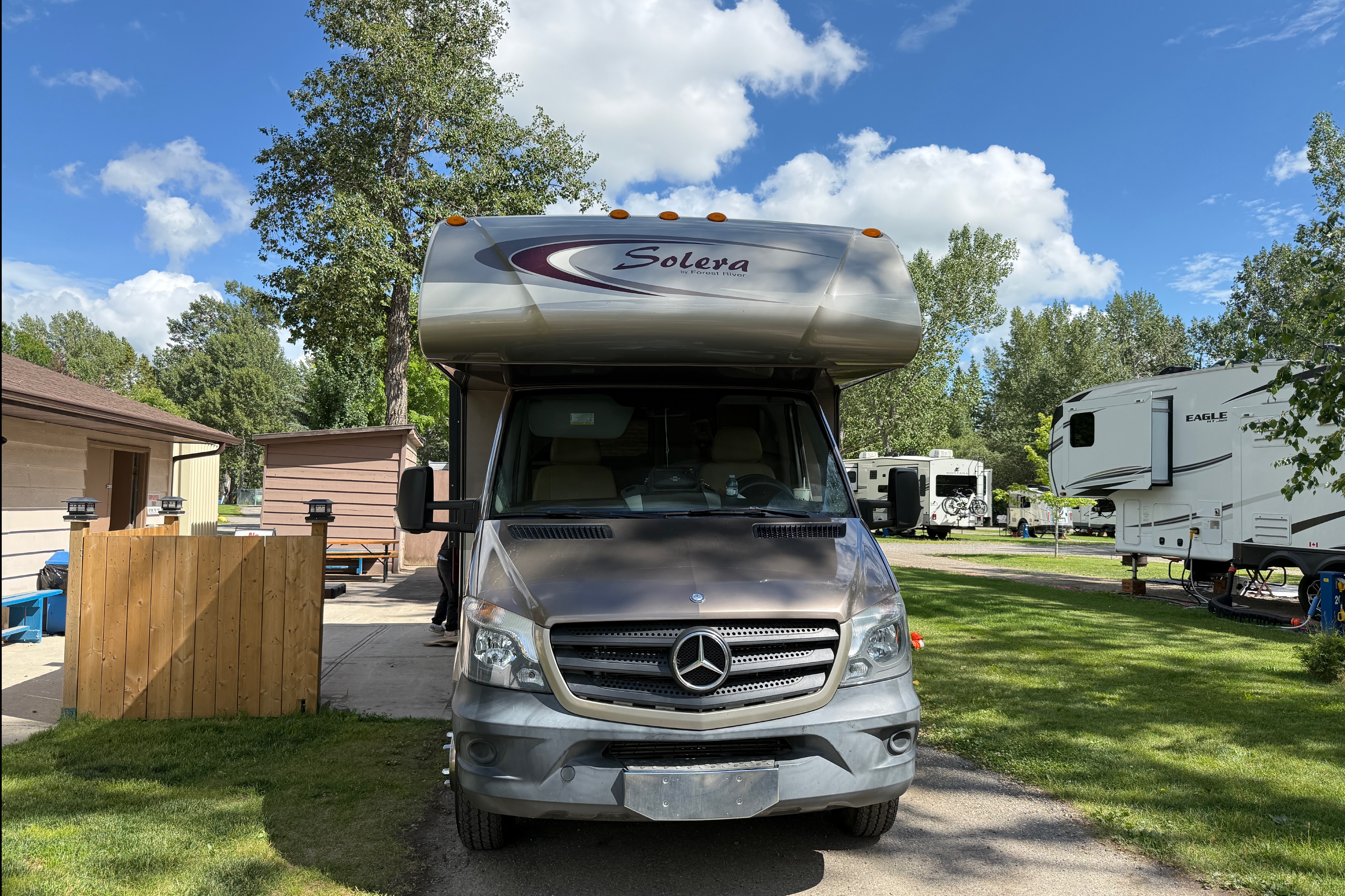 Ernie's Forest River Solera 24R Class C