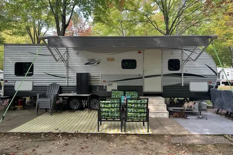 The Beckwith's Crossroads Z1 Travel Trailer