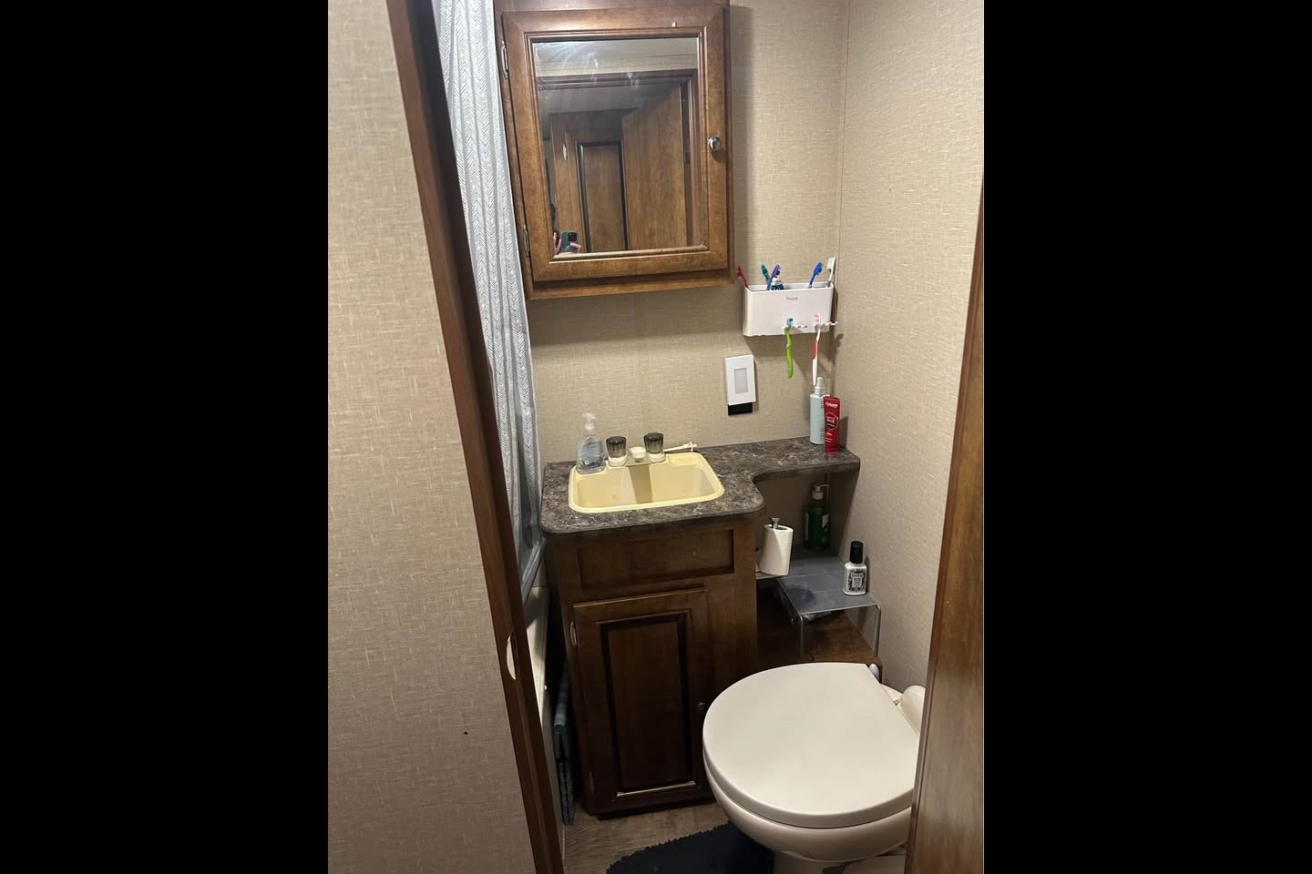 The Beckwith's Crossroads Z1 Travel Trailer