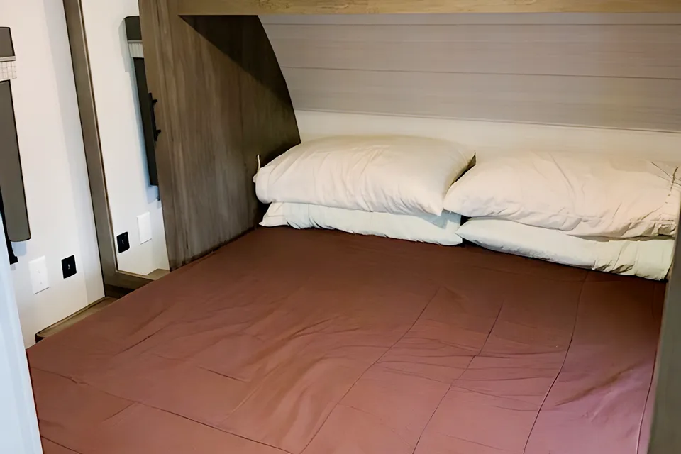 Brand New 2022 Travel Trailer 