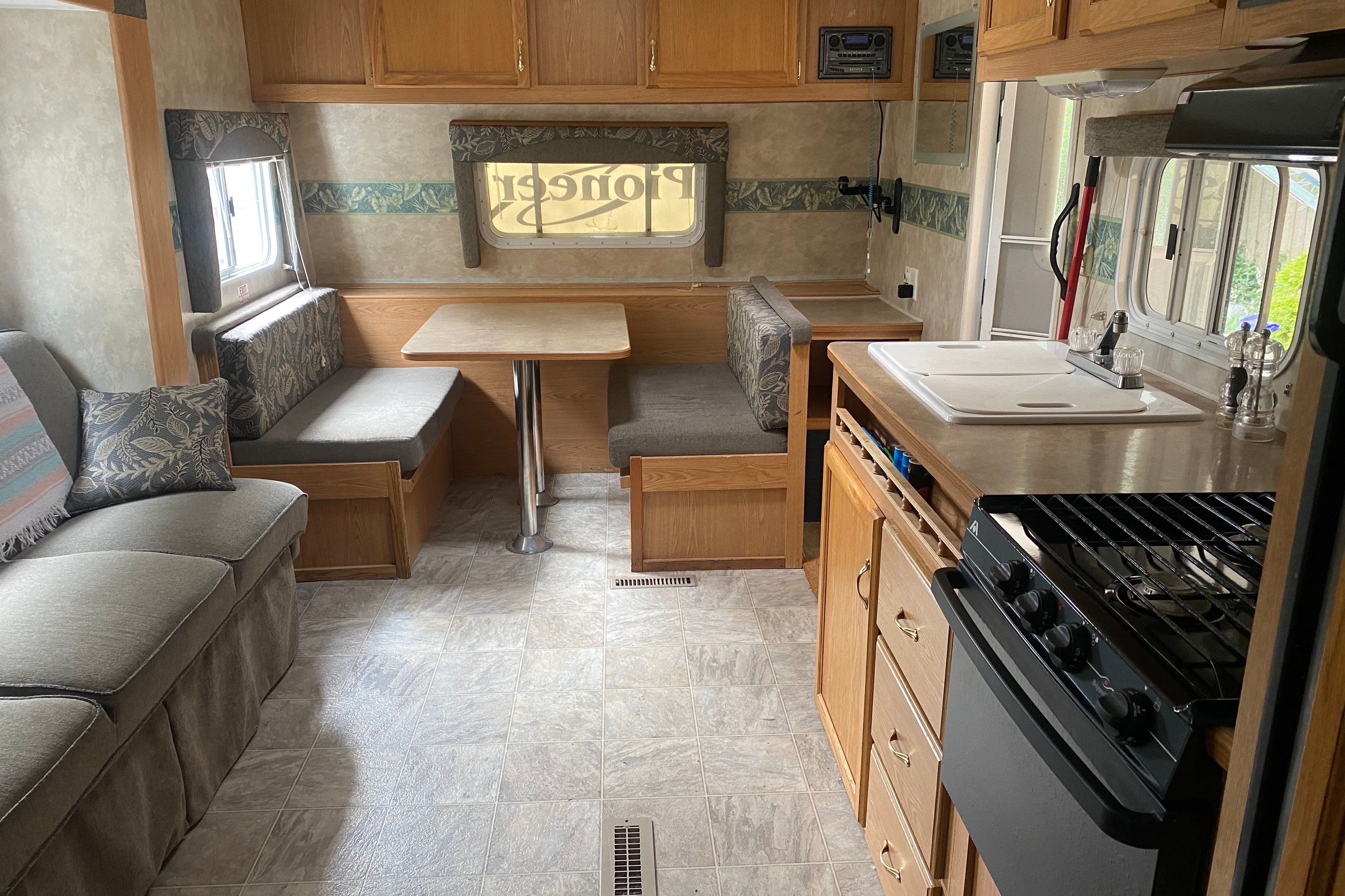 Karl's Cozy Camper