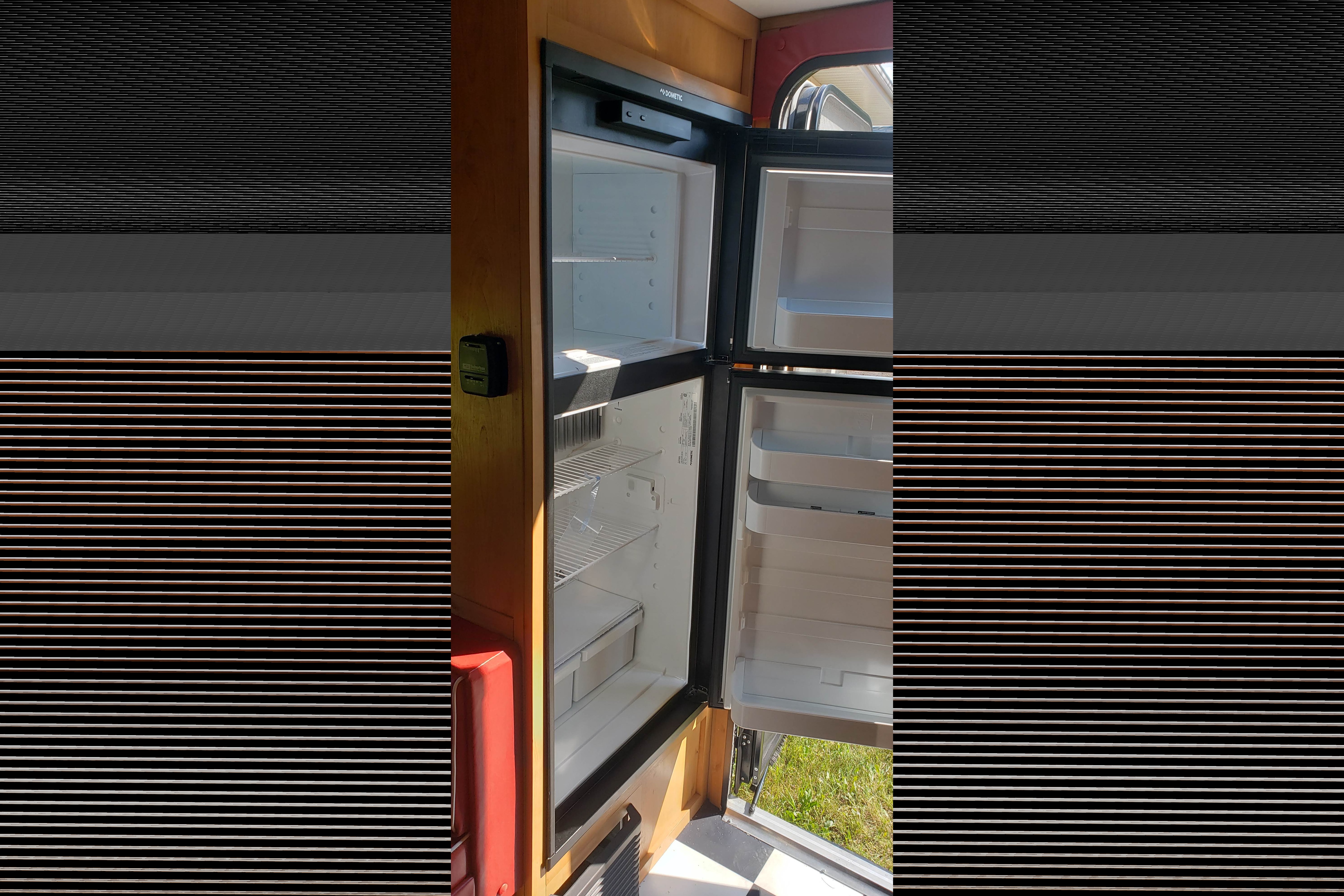 Holly's Riverside RV Retro Micro Trailer