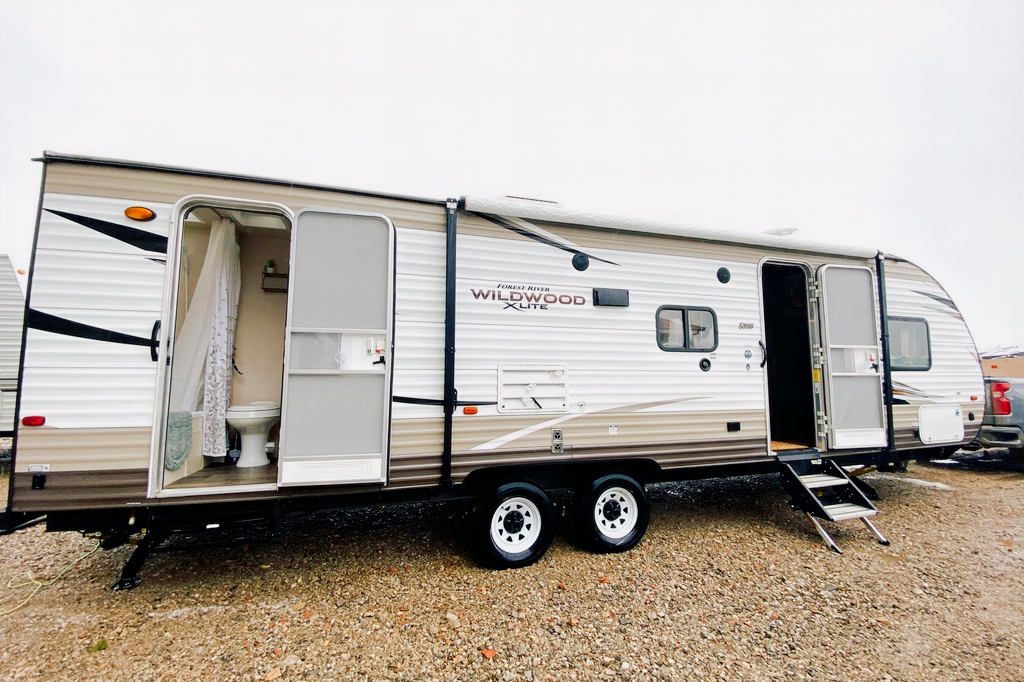 Dreamy Boho Glamping Getaway - 2019 Forest River Wildwood X-Lite