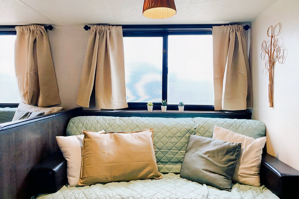 Dreamy Boho Glamping Getaway - 2019 Forest River Wildwood X-Lite