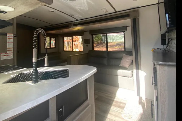 Family Wagon 2021 Springdale