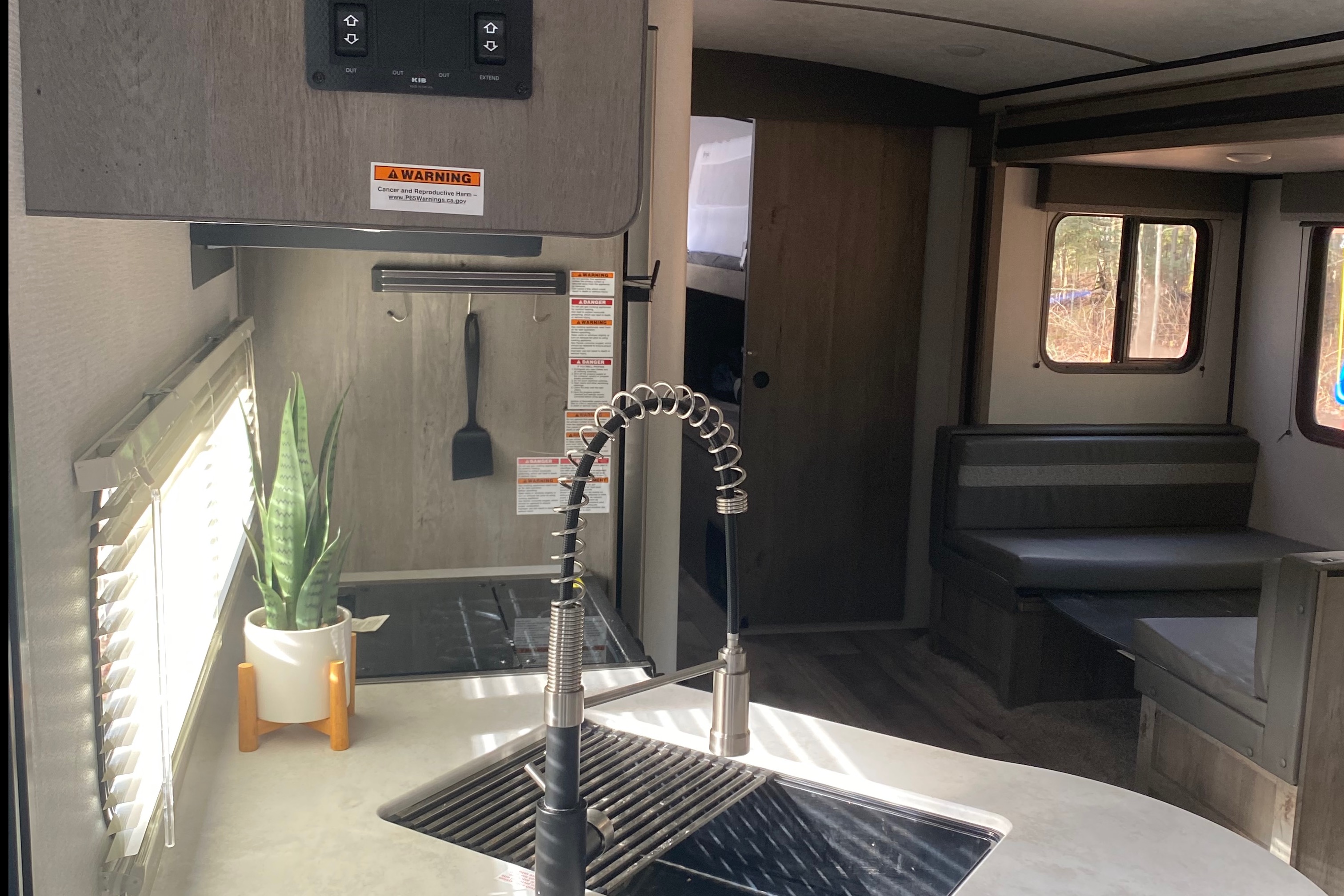 Family Wagon 2021 Springdale