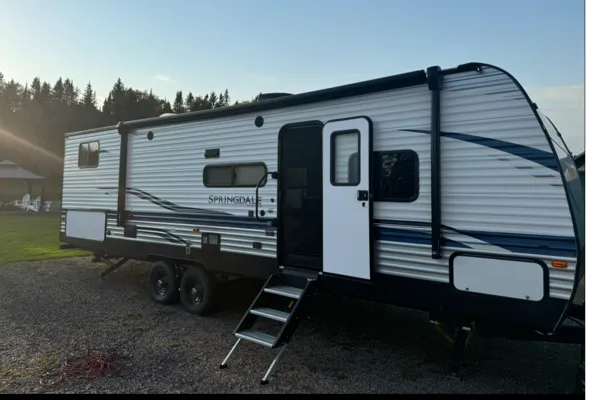 Family Wagon 2021 Springdale
