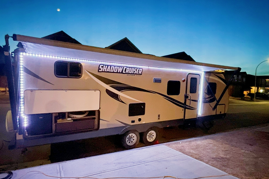 Matt's Mobile Mansion - Ultra Lite 2017 Shadow Cruiser 279DBS