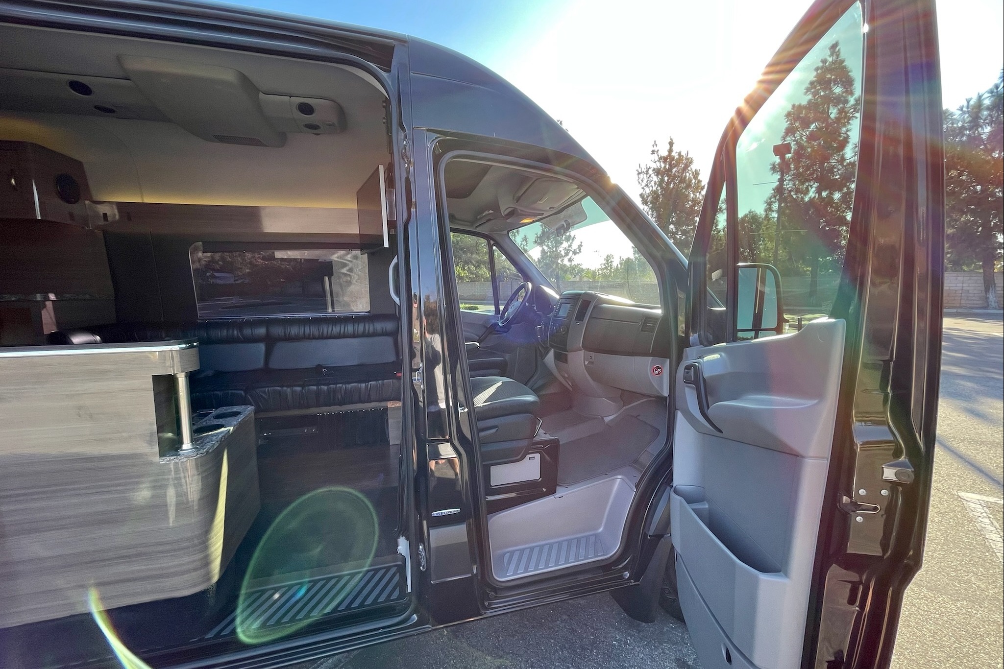 5-Bunk Sprinter Camper – Tour Bus Vibes | Family + Band Friendly