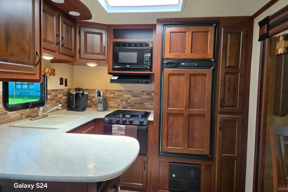 Peter's Jayco Jay flight Travel Trailer