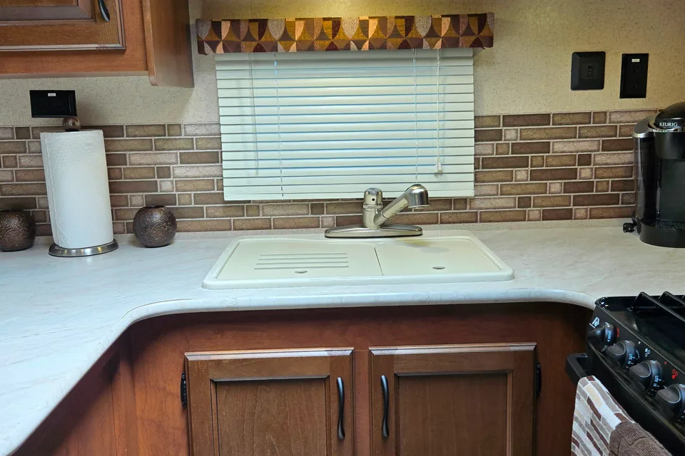 Peter's Jayco Jay flight Travel Trailer