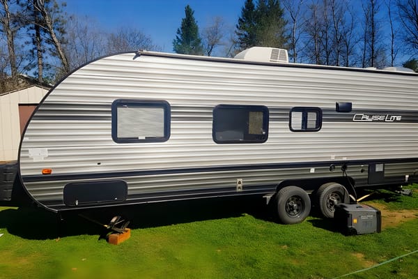 Kyle's Forest River Cruise lite Travel Trailer