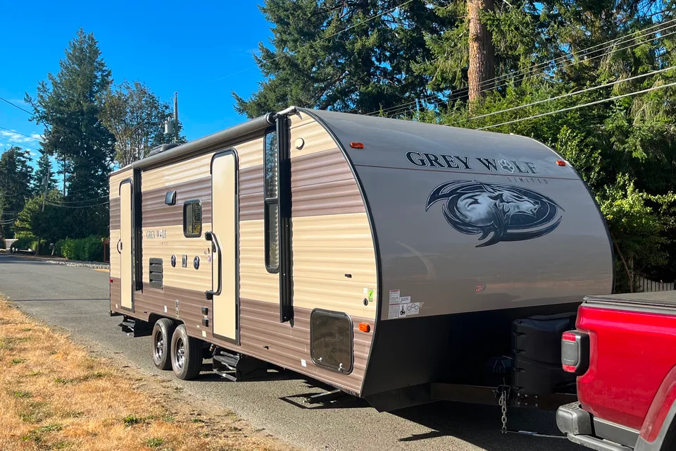 Jessica's Grey wolf  Trailer with double bunk, 1 slide