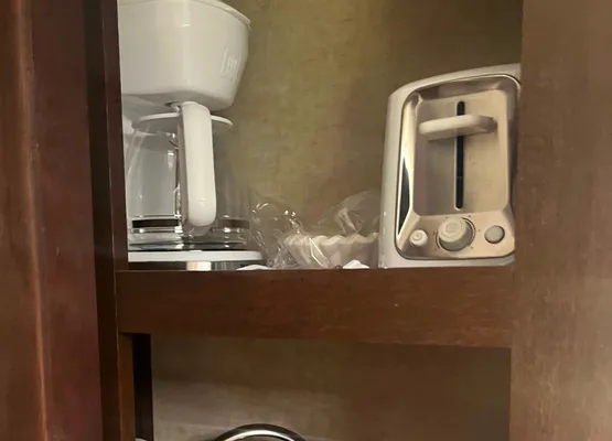Jessica's Grey wolf Trailer with double bunk, 1 slide