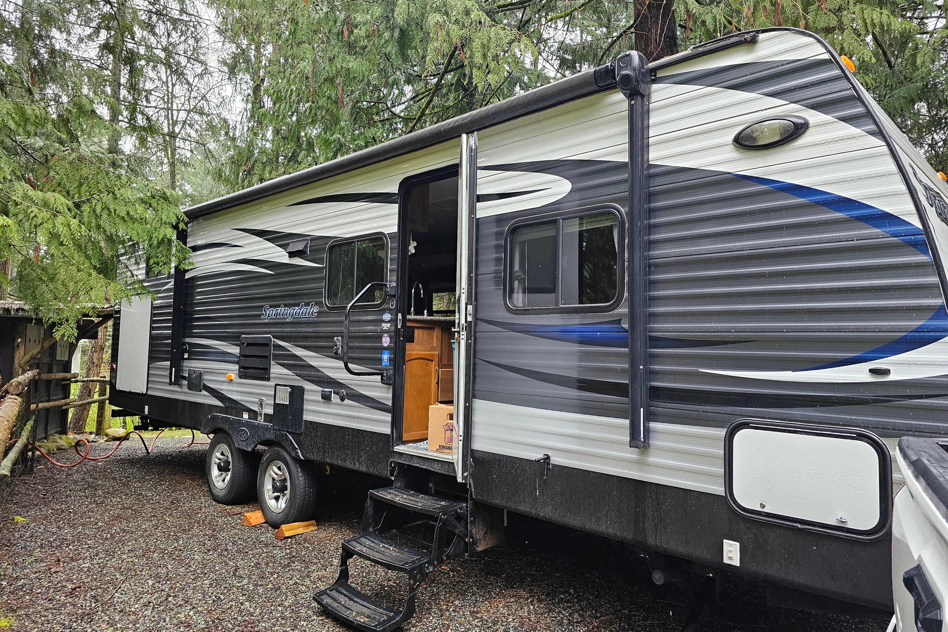 Ron and Amanda's Keystone Springdale Travel Trailer
