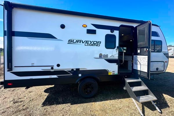 2024 Brand New Surveyor Legend with Solar Power, SUV TOWABLE