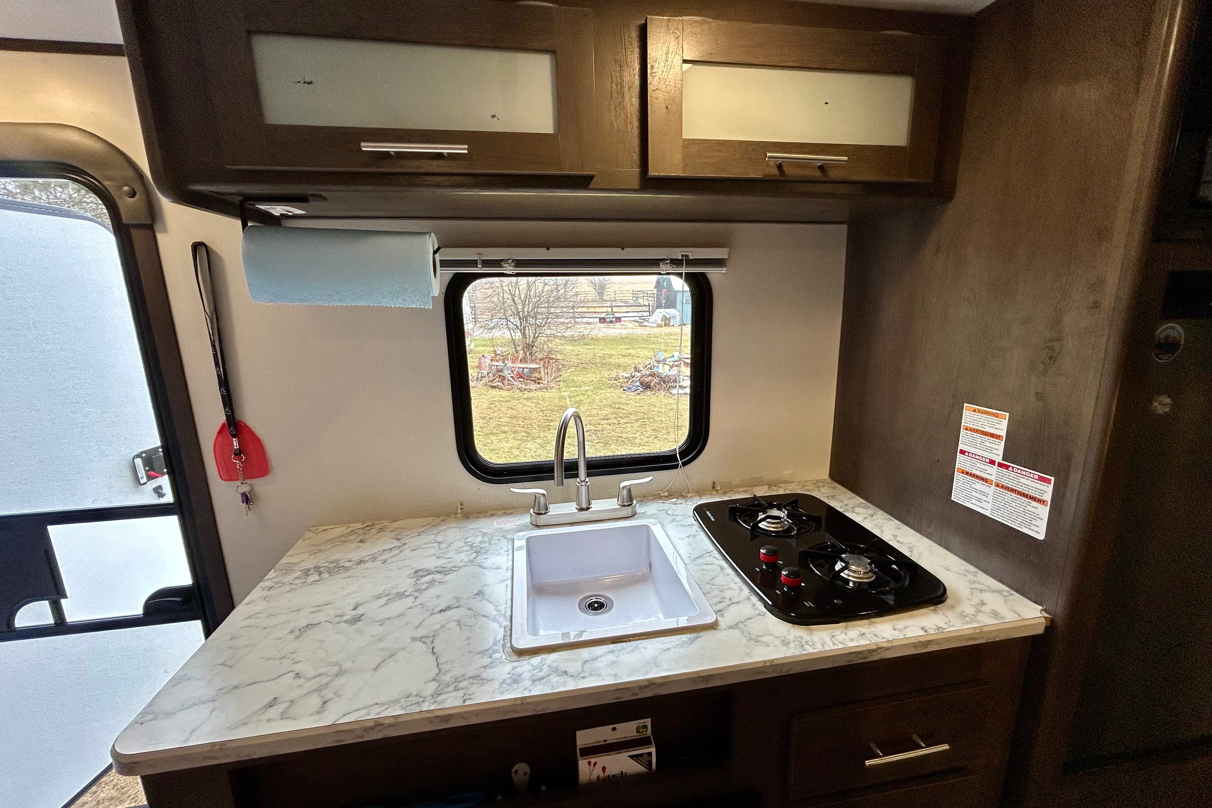 The Cozy Coleman 17b