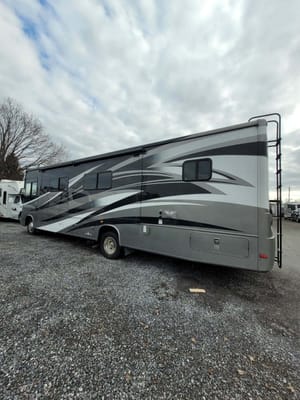 Forest River Georgetown 377TS Classe A