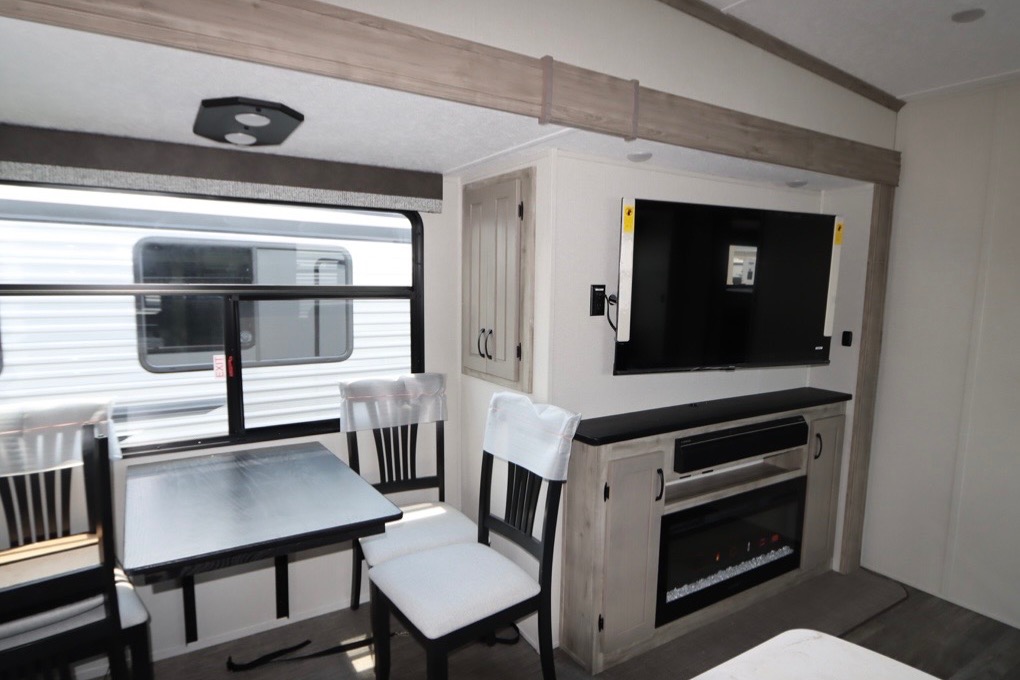 5M Ranch’s Coachmen Chaparral Fifth Wheel