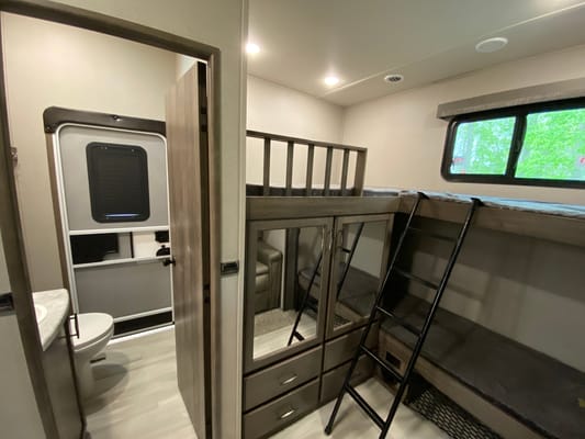 Scott's Solitude S-Class 3740BH Fifth Wheel