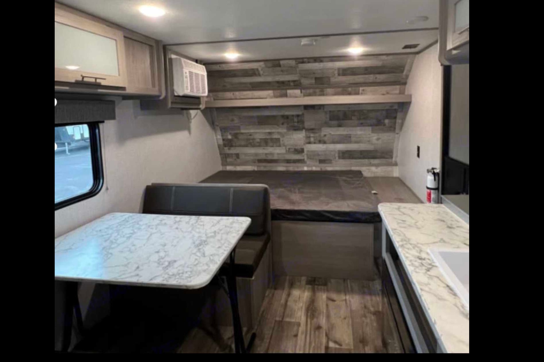 2023 Coleman Lantern Travel Trailer