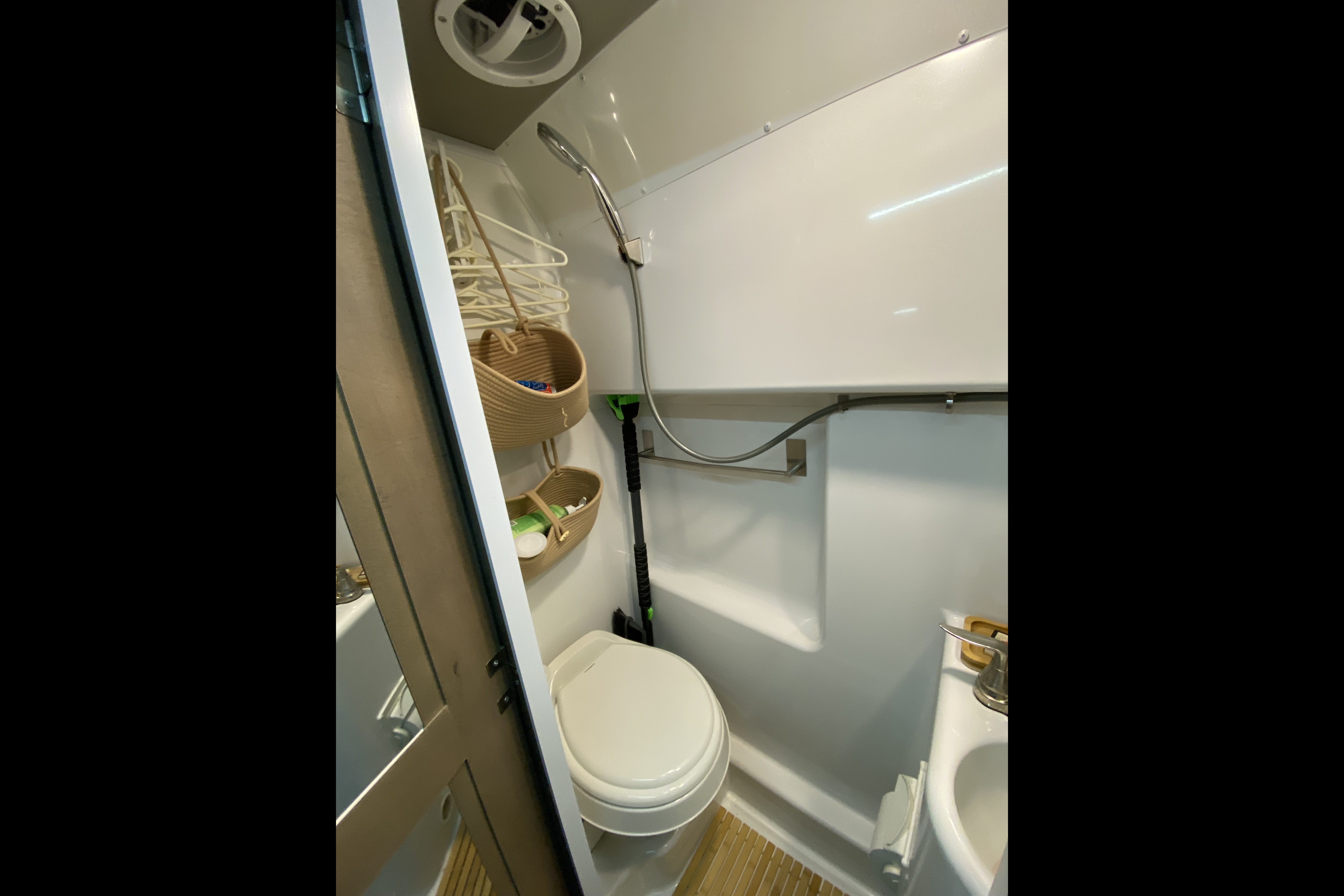 Vanderweg Tribute Class B Campervan