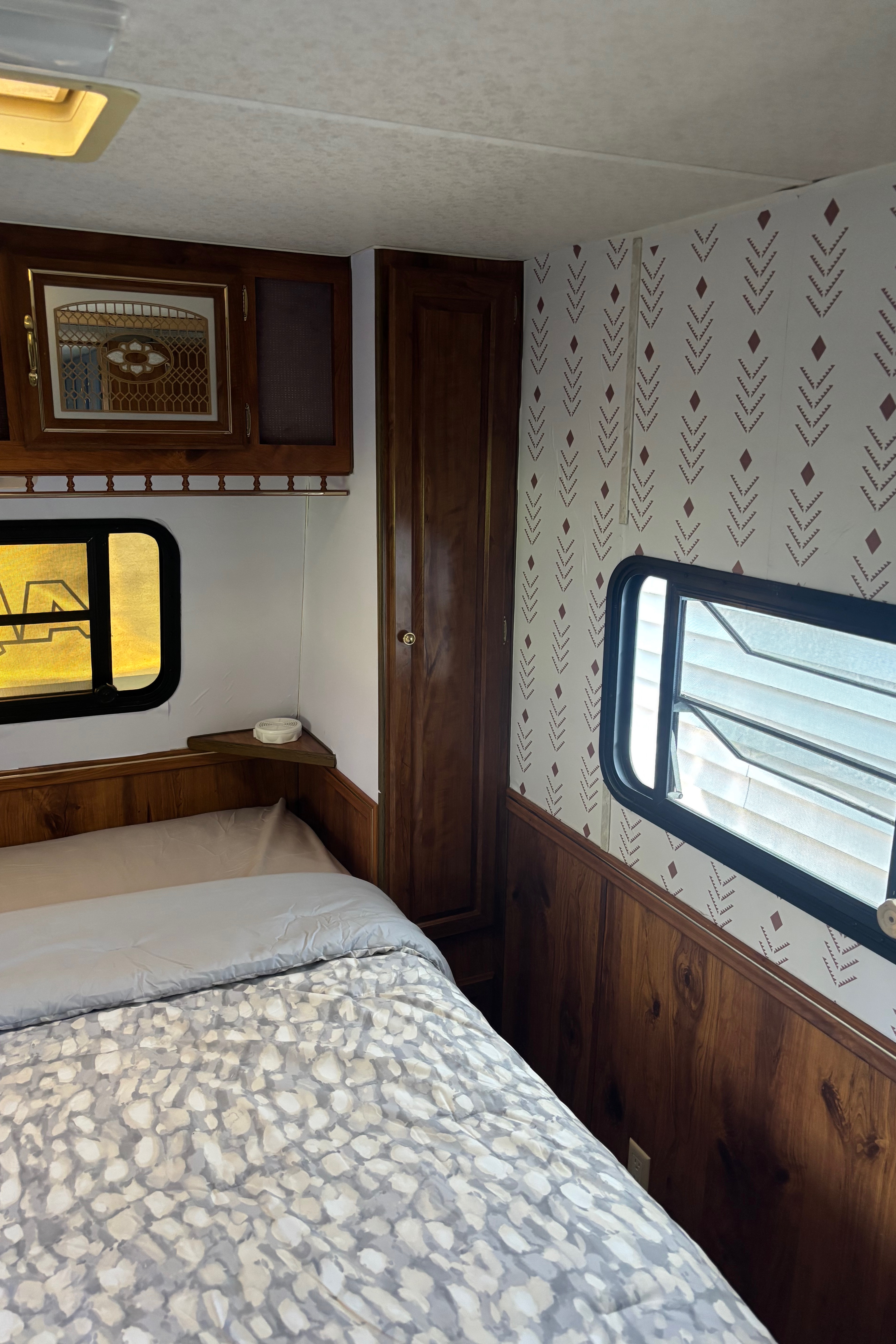 Aljo Skyline Family Travel Trailer
