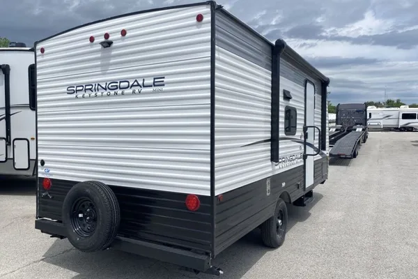 Justin's Keystone Springdale 1760BH Travel Trailer