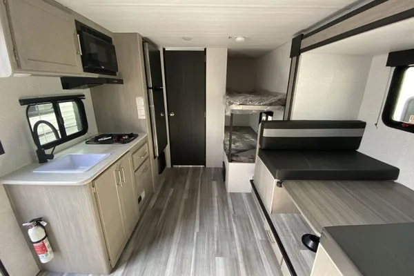 Justin's Keystone Springdale 1760BH Travel Trailer